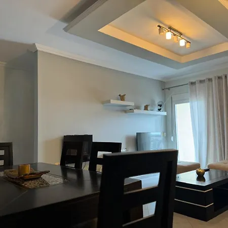 Gloal Sea View Apartment
